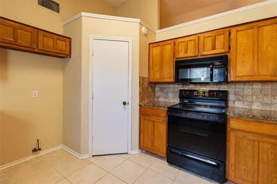 8220 Willis Lane, Watauga TX 76148 - Photo 4