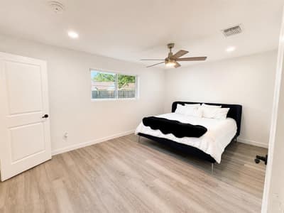 2916 Jason Court, Fort Worth TX 76112 - Photo 5