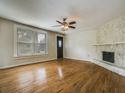 617 N Windomere Avenue, Dallas TX 75208 - Photo 2