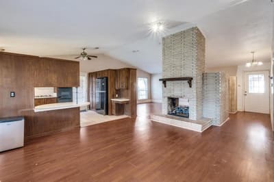 3406 Halifax Drive, Arlington TX 76013 - Photo 4