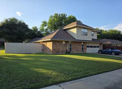 2214 Shannon Lane, Richardson TX 75082 - Photo 2