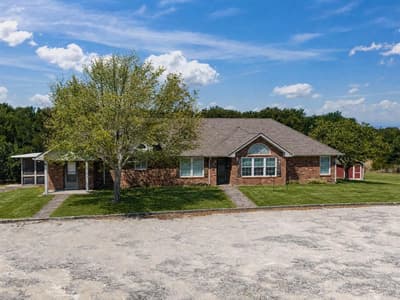 768 Longbranch Drive, Decatur TX 76234