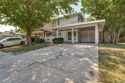 203 Trinidad Drive, Grand Prairie TX 75052 - Photo 2