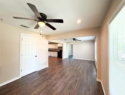 434 Woodlawn Street, Sulphur Springs TX 75482 - Photo 4