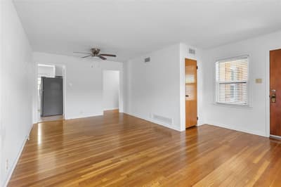 1015 W Sycamore Street, Sherman TX 75092 - Photo 4
