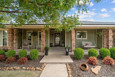 1910 Circleview Drive, Weatherford TX 76087 - Photo 2