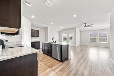 7100 Canadian Drive, Waco TX 76633 - Photo 4