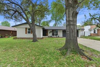 1920 Canterbury Street, Irving TX 75062