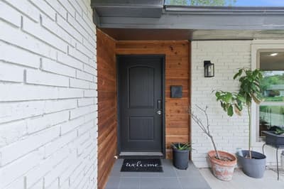 1920 Canterbury Street, Irving TX 75062 - Photo 5