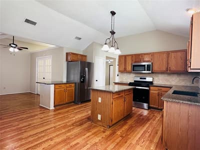 7510 Beverly Drive, Rowlett TX 75089 - Photo 3