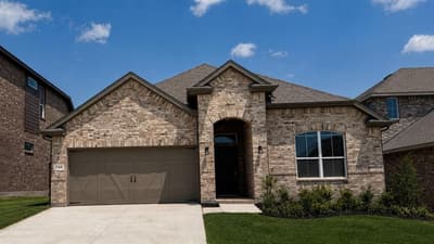 736 SOARING HAWK Drive, Fort Worth TX 76008