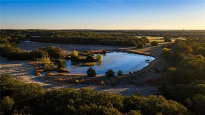 1210A County Road 232, Collinsville TX 76233