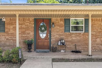 2107 16th Street, Brownwood TX 76801 - Photo 2