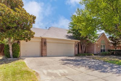 1620 Babbling Brook Drive, Grand Prairie TX 75050