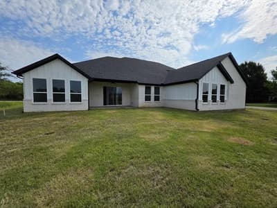 22103 Greenbriar Drive, Whitney TX 76692 - Photo 2