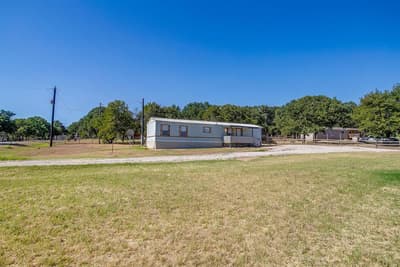 173 Briar Oaks Drive, Azle TX 76020 - Photo 2