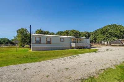 173 Briar Oaks Drive, Azle TX 76020 - Photo 3