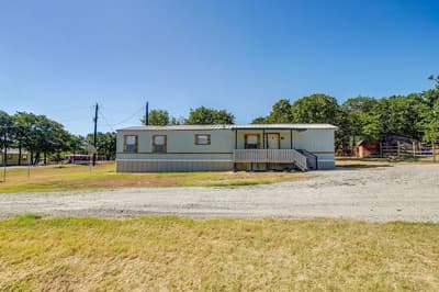 173 Briar Oaks Drive, Azle TX 76020 - Photo 4