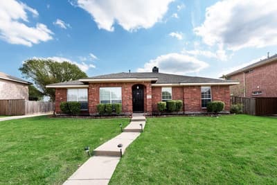 506 Pecos Path Drive, Murphy TX 75094 - Photo 2
