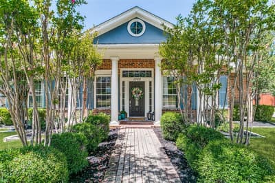 1702 Bluffview Lane, Carrollton TX 75007 - Photo 2