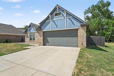 977 Sam Street, Springtown TX 76082 - Photo 3