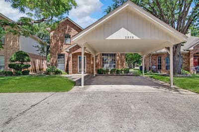 2805 Inniswood Circle, Arlington TX 76015 - Photo 2