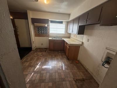 4974 Dupont Drive, Dallas TX 75216 - Photo 5