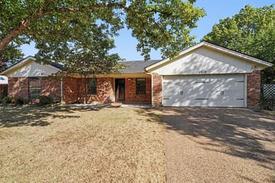 1510 Surry Place Drive, Cleburne TX 76033