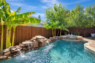 956 Water Oak Drive, Grapevine TX 76051