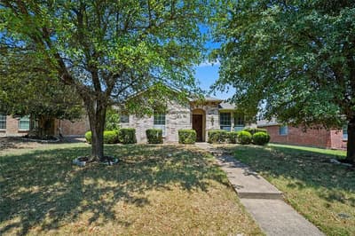 1333 Illinois Avenue, Lancaster TX 75134 - Photo 2