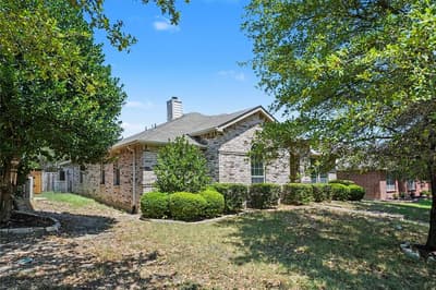 1333 Illinois Avenue, Lancaster TX 75134 - Photo 3