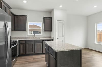 9609 Logan Square Drive, Fort Worth TX 76140 - Photo 2