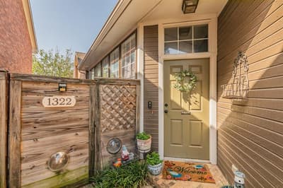 1322 Overlook Drive, Lewisville TX 75067 - Photo 3