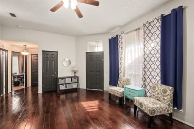 1322 Overlook Drive, Lewisville TX 75067 - Photo 4