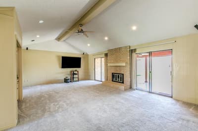 4400 Kingswick Drive, Arlington TX 76016 - Photo 2