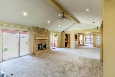 4400 Kingswick Drive, Arlington TX 76016 - Photo 4