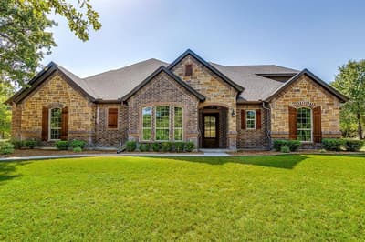 7259 Oak Creeks Court, Fort Worth TX 76135 - Photo 4