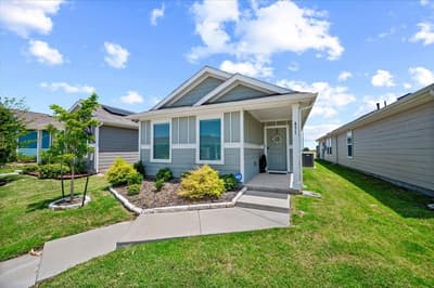 431 Corsair Way, Ferris TX 75125 - Photo 2