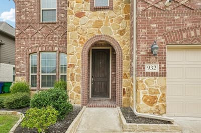 932 Manuel Drive, Fate TX 75087 - Photo 2