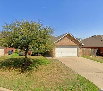 3112 Eastcrest Court, Fort Worth TX 76105