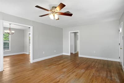 4005 Medford Road, Fort Worth TX 76103 - Photo 5