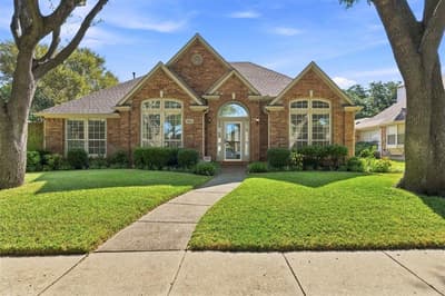 2910 Live Oak Drive, Rowlett TX 75088 - Photo 4