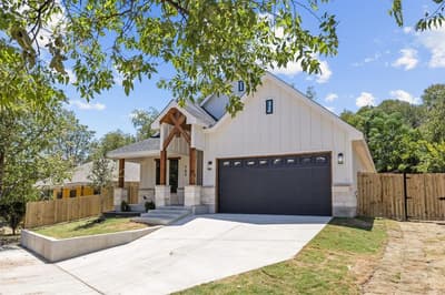 705 Cliff Street, Fort Worth TX 76164 - Photo 2