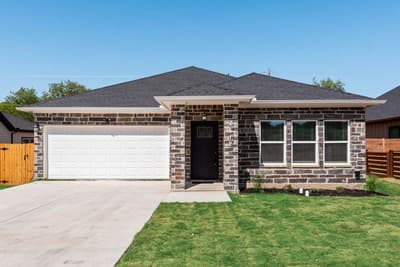2512 Sheraton Drive, Fort Worth TX 76105 - Photo 2