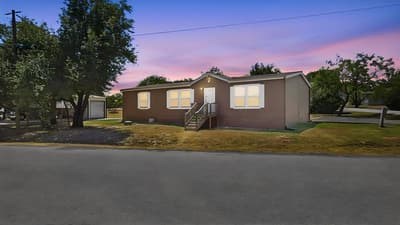 801 Pecos River Drive, Granbury TX 76048