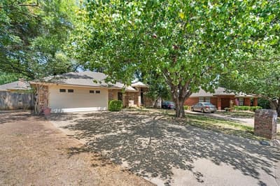 5811 Terra Drive, Arlington TX 76017 - Photo 2