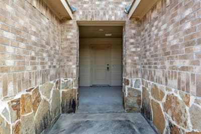 1748 Duskwood Drive, Lancaster TX 75146 - Photo 4