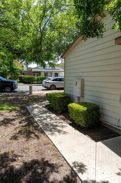 13769 Brookgreen Circle, Dallas TX 75240 - Photo 3