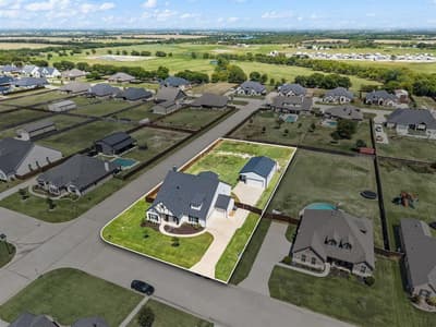 8908 Lazy Oak Drive, Justin TX 76247 - Photo 4