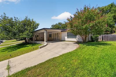 4509 Starlight Drive, Haltom City TX 76117